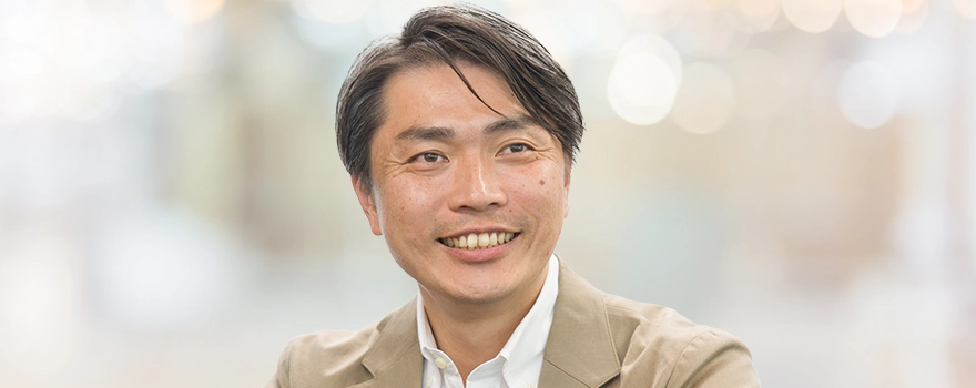 日本ビズアップ株式会社 代表取締役 桐山 守